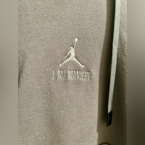 Air Jordan A Ma Maniere Hoodie Sz Small MINT CONDITION!!! - Picture 4 of 7